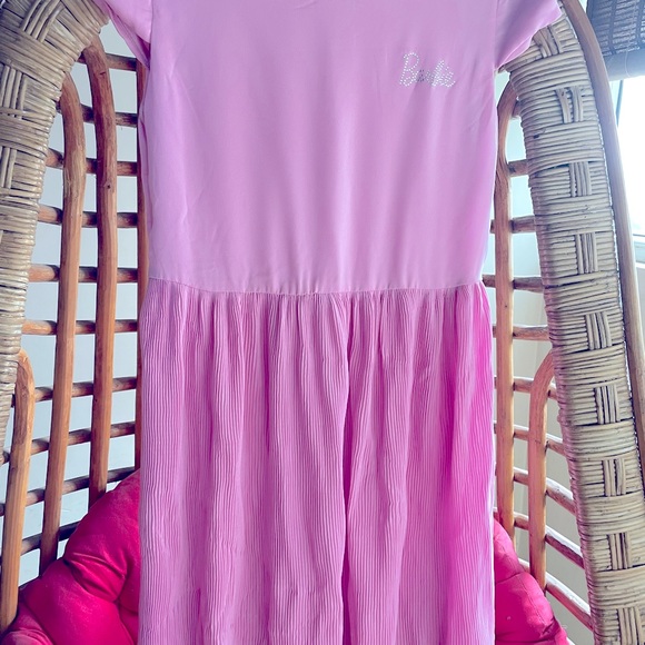 Brand New Pink party dress for 11-12 years old girls in soft polyester cloth - Picture 2 of 7